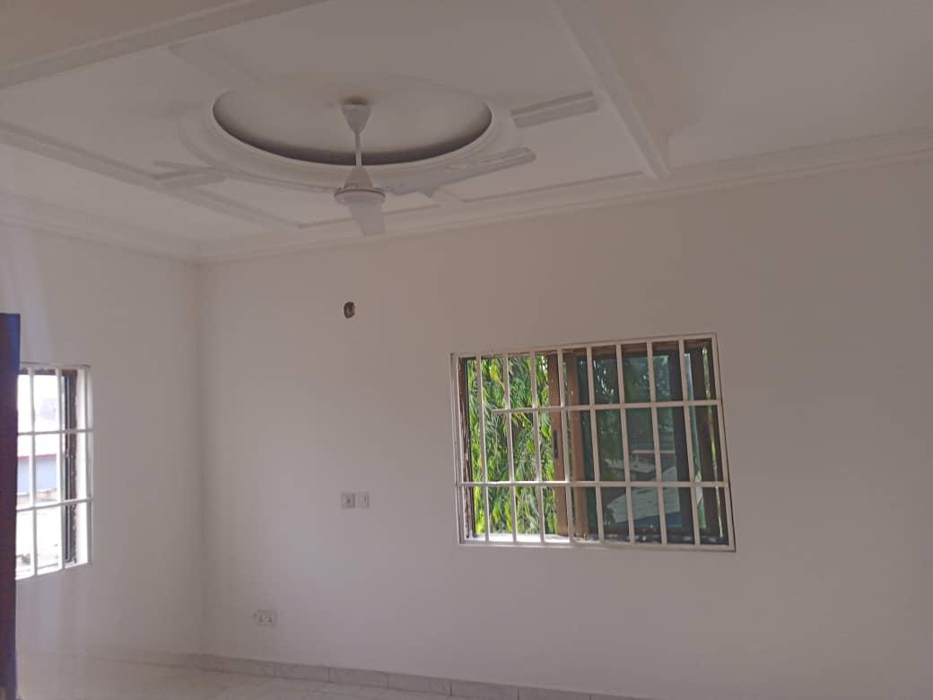 Three (3) Bedroom Apartments For Rent at Lapaz Nii Boi Town