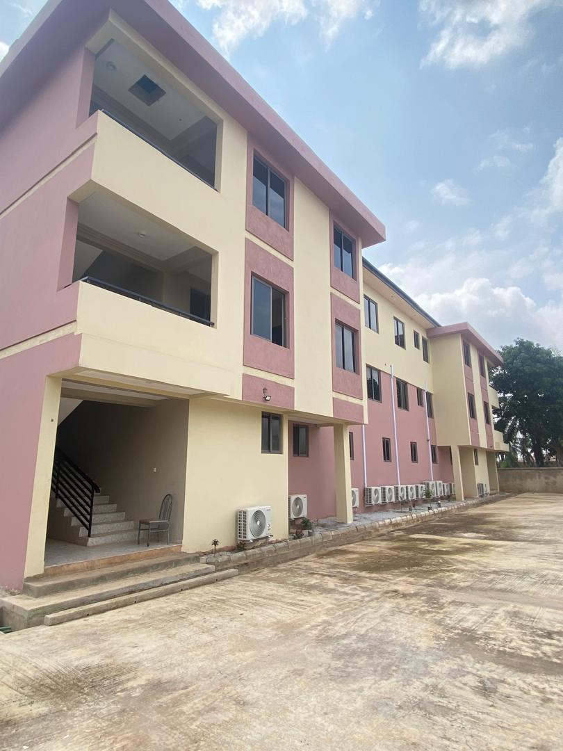 Three (3) Bedroom Apartments for Rent at Odeneho Kwadaso