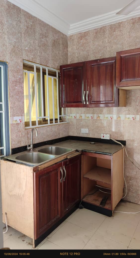 Three (3) Bedroom Apartments For Rent at Ofankor