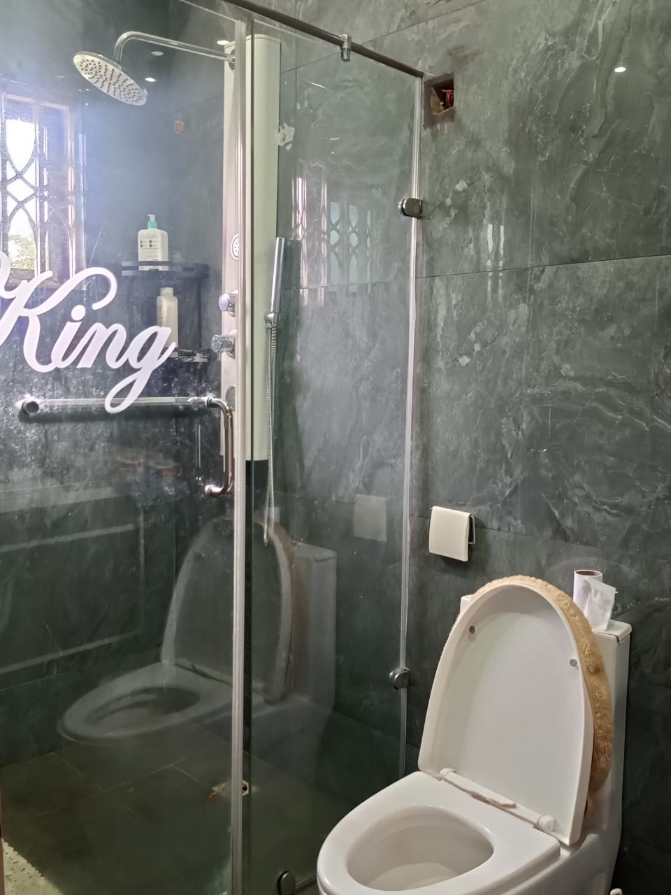 Three (3) Bedroom Fully Furnished Apartment For Rent at Adenta Amrahia