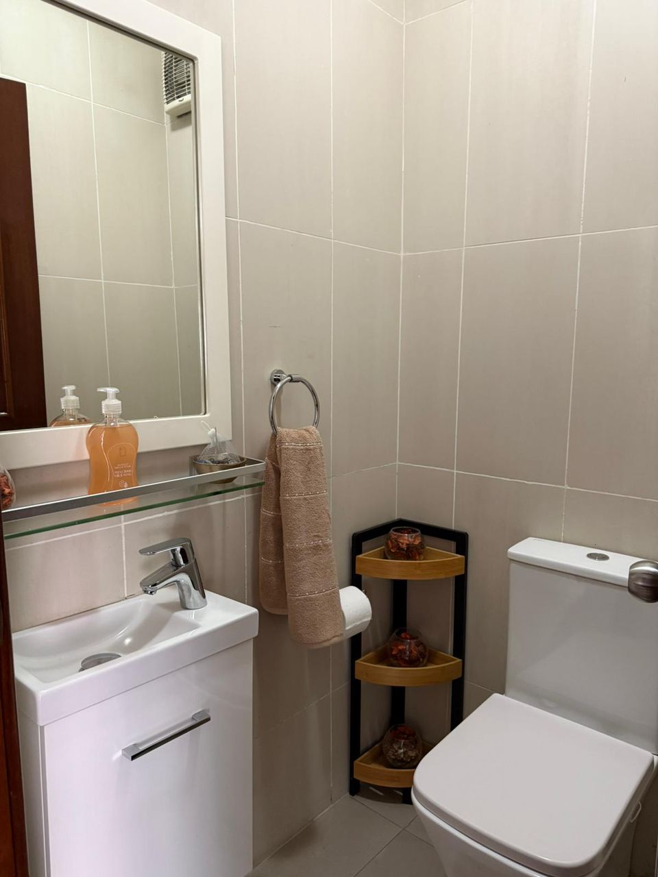 Three (3) Bedroom Fully Furnished Apartment For Rent at Ridge