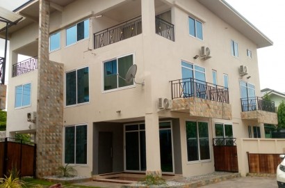 Three (3) Bedroom Fully Furnished Apartments For Sale at Roman Ridge