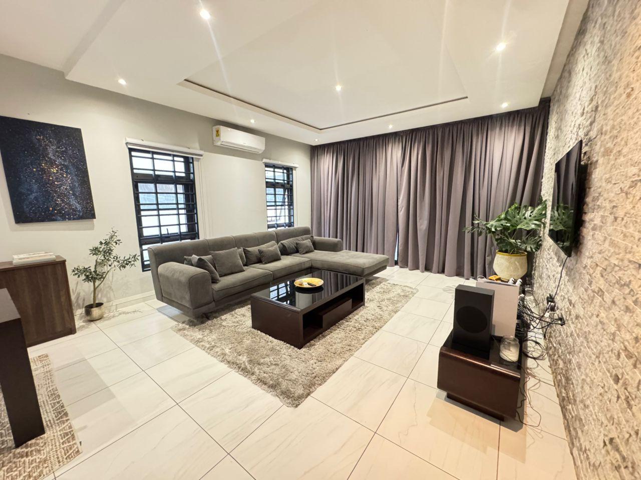 Three (3) Bedroom Fully Furnished House For Rent at East legon Adjiringanor