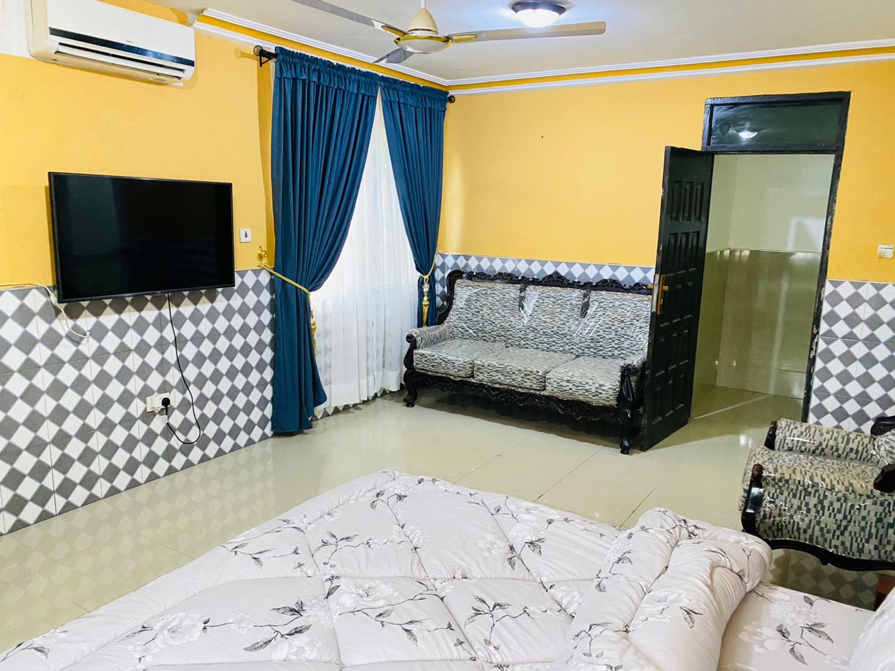 Three (3) Bedroom Fully Furnished House For Rent at Kwabenya