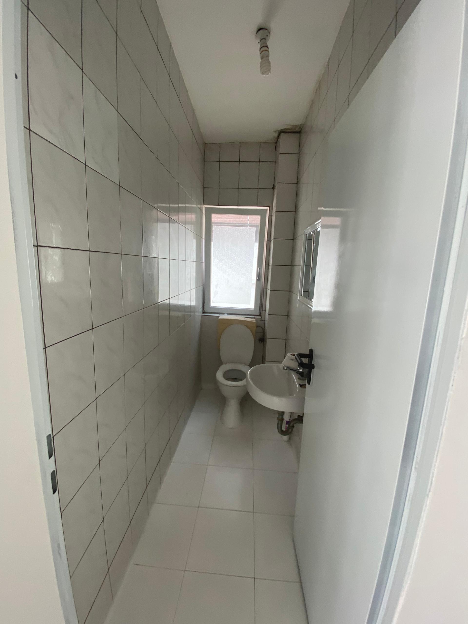 Three (3) Bedroom Fully Furnished House For Rent at Spintex