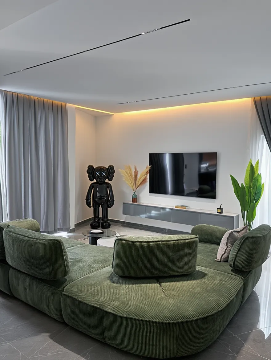 Three (3) Bedroom Fully Furnished Townhouse For Rent at Ashaley Botwe Nanakrom