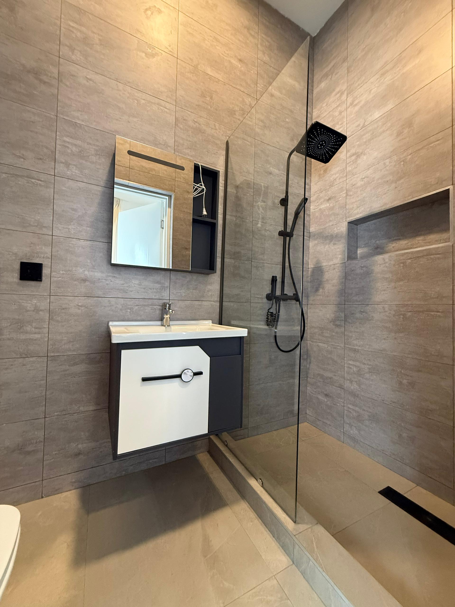 Three (3) Bedroom Fully Furnished Townhouse with Boys' Quarters For Rent at East Legon Adjiringanor 