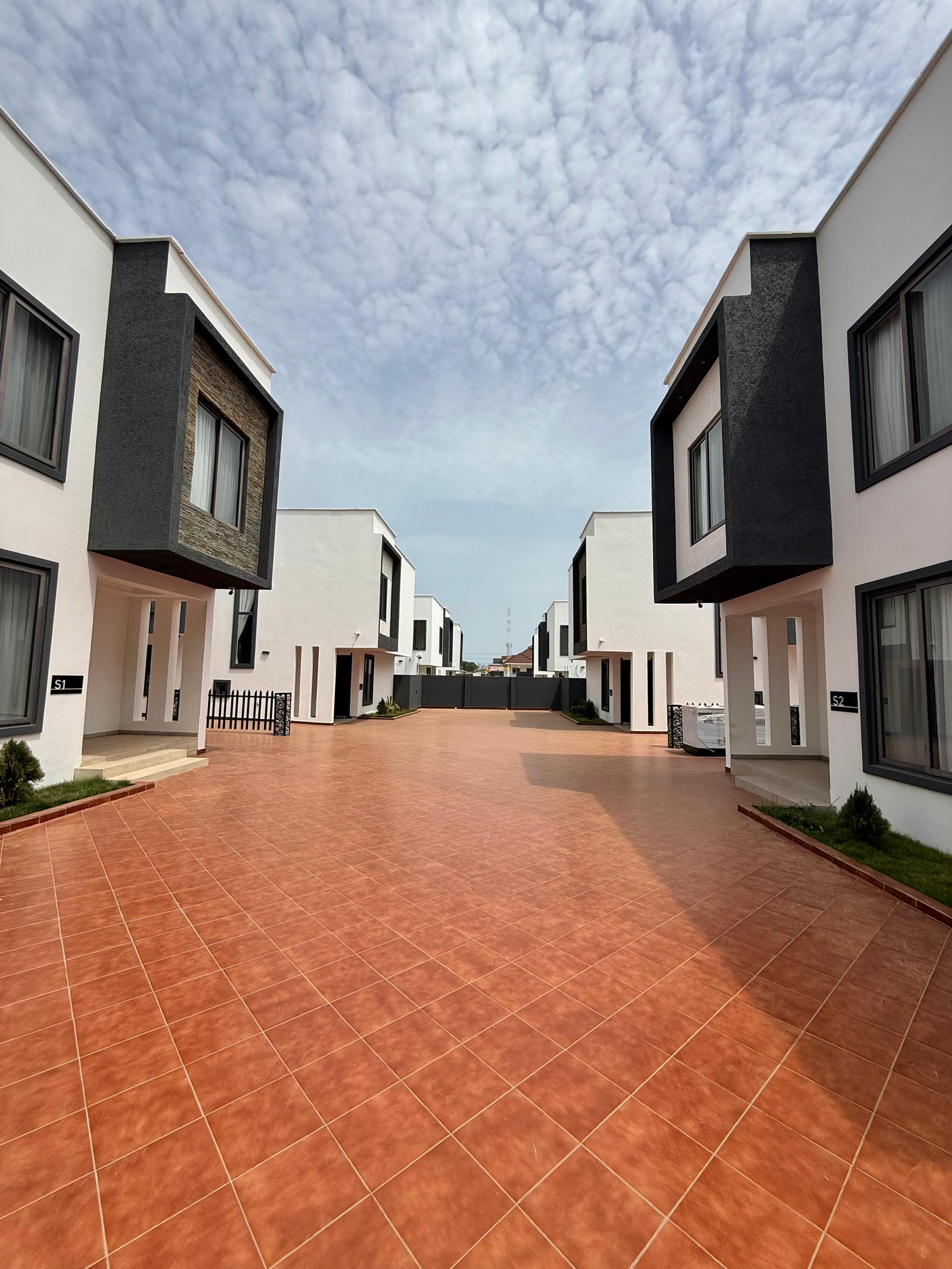 Three (3) Bedroom Fully Furnished Townhouse with Boys' Quarters For Rent at East Legon Adjiringanor 