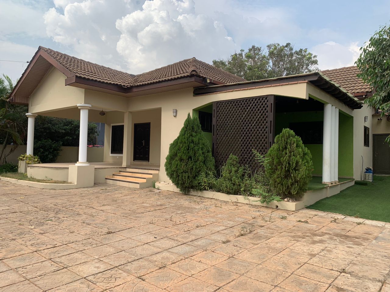 Three (3) Bedroom Furnished House For Rent at East Legon Adjiringanor