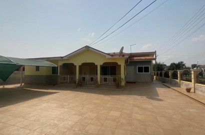 Three (3) Bedroom Furnished House For Rent at Spintex