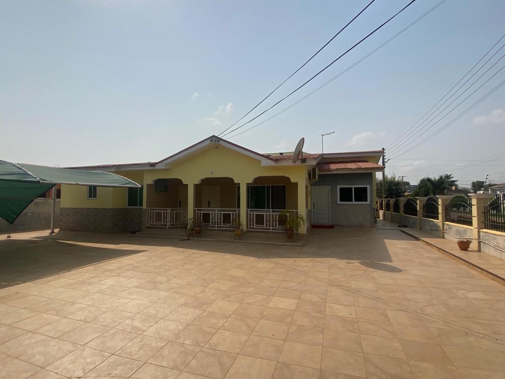 Three (3) Bedroom Furnished House For Rent at Spintex