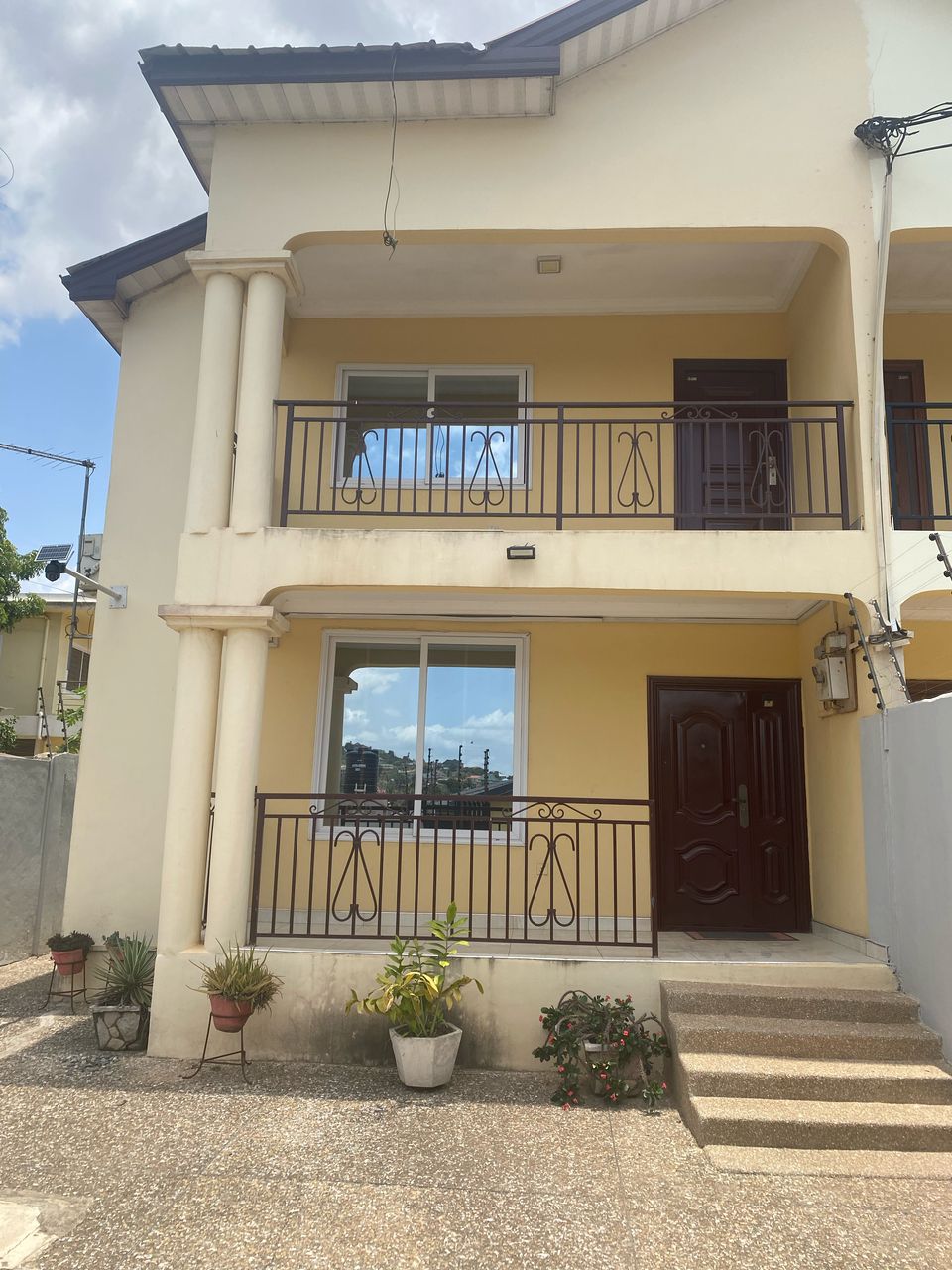Three (3) Bedroom Furnished Semi-detached House For Rent at Ashongman Estate 
