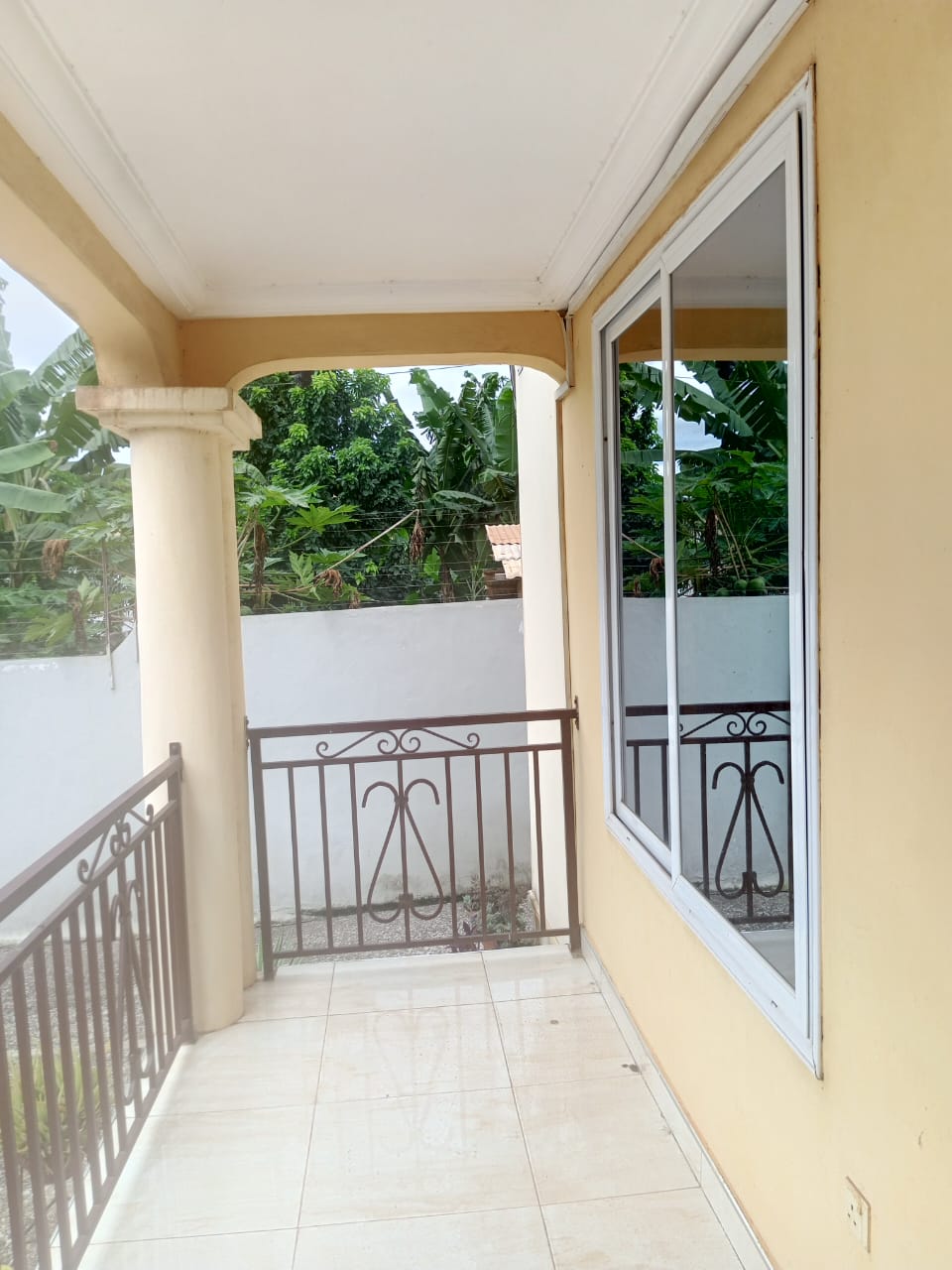 Three (3) Bedroom Furnished Semi-detached House For Rent at Ashongman Estate 