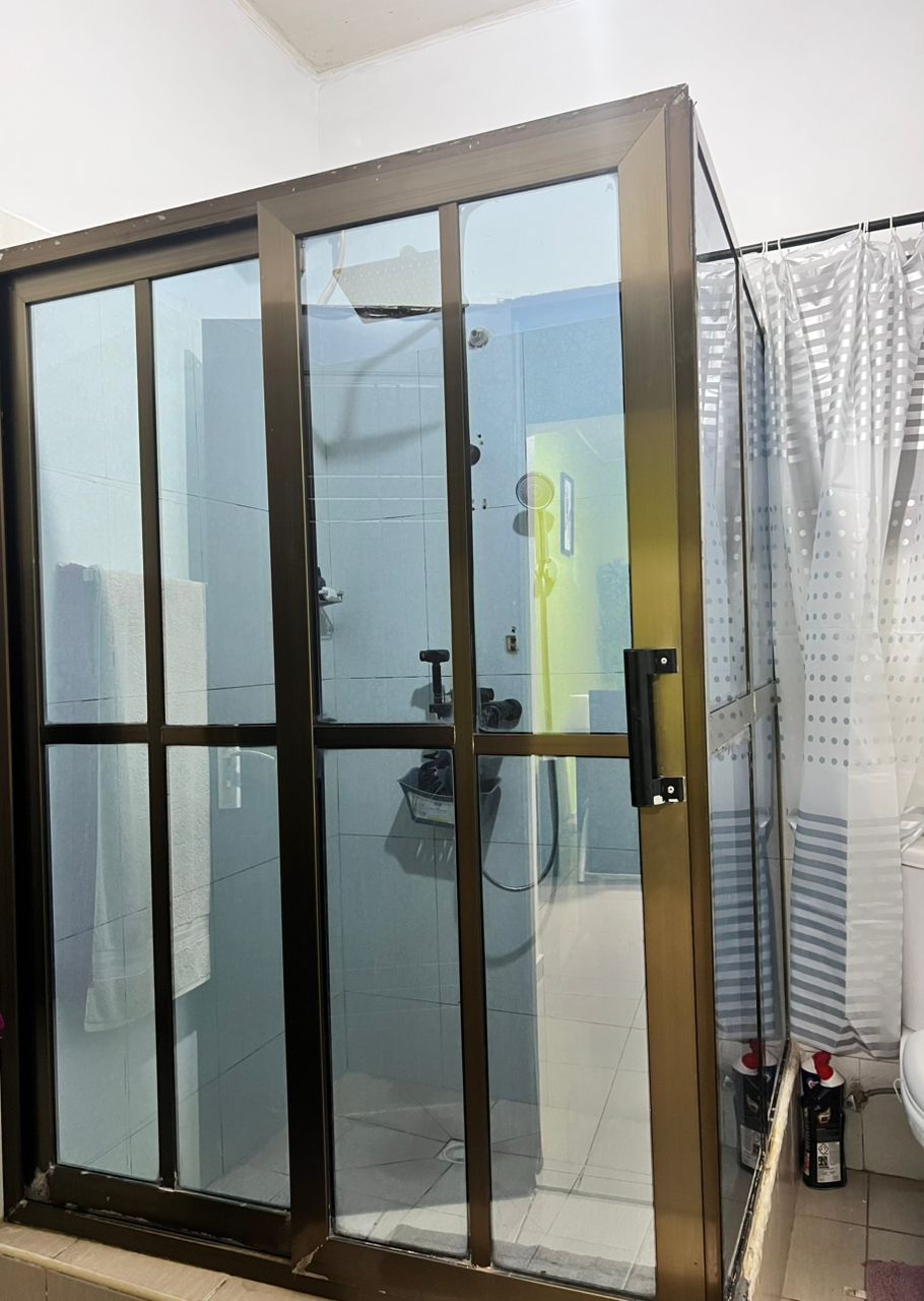 Three (3) Bedroom Furnished Semi-detached House For Rent in a Gated Community at Lakeside