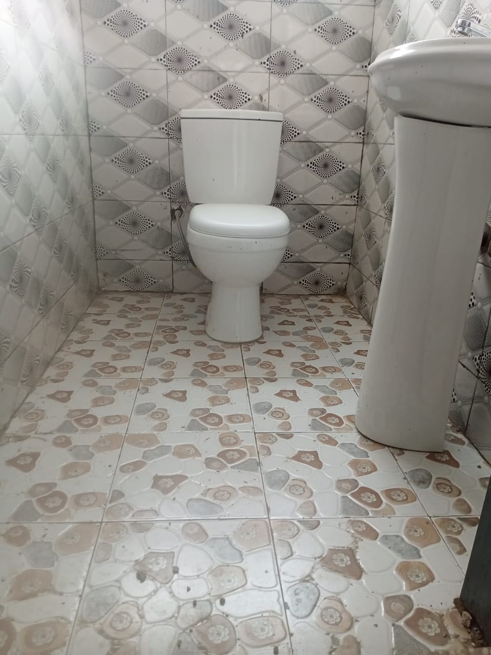 Three (3) Bedroom House For Rent at Adenta