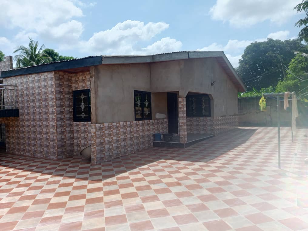 Four (4) Bedroom House For Rent at Amasaman Satellite