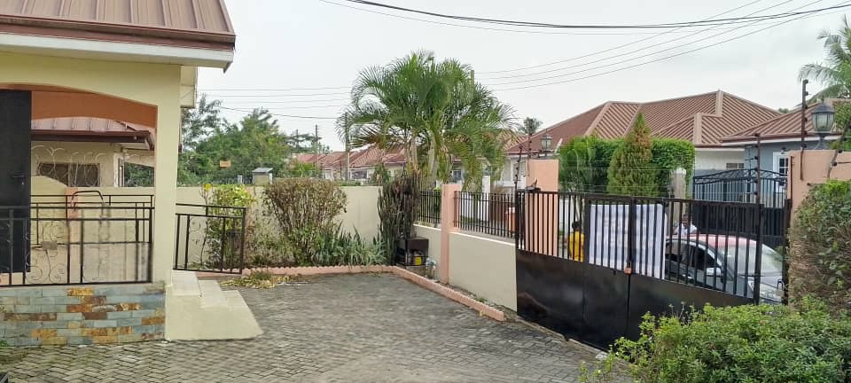 Three (3) Bedroom House For Rent at Amasaman