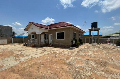 Three (3) Bedroom House For Rent at Ashaley Botwe Nanakrom