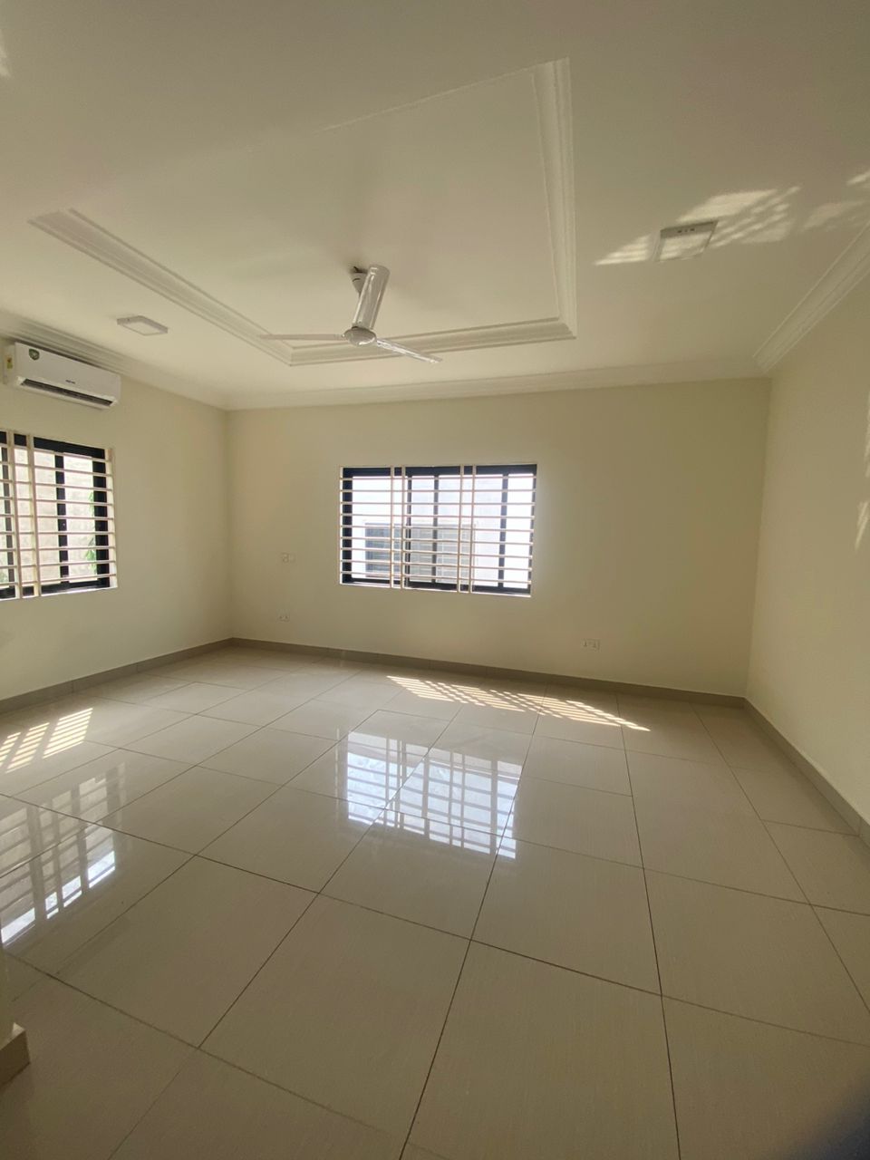 Three (3) Bedroom House For Rent at Ashaley Botwe Nanakrom