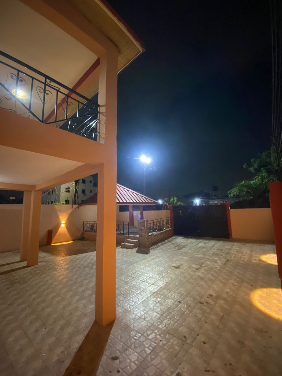 Three (3) Bedroom House For Rent at East Legon Adjiringanor