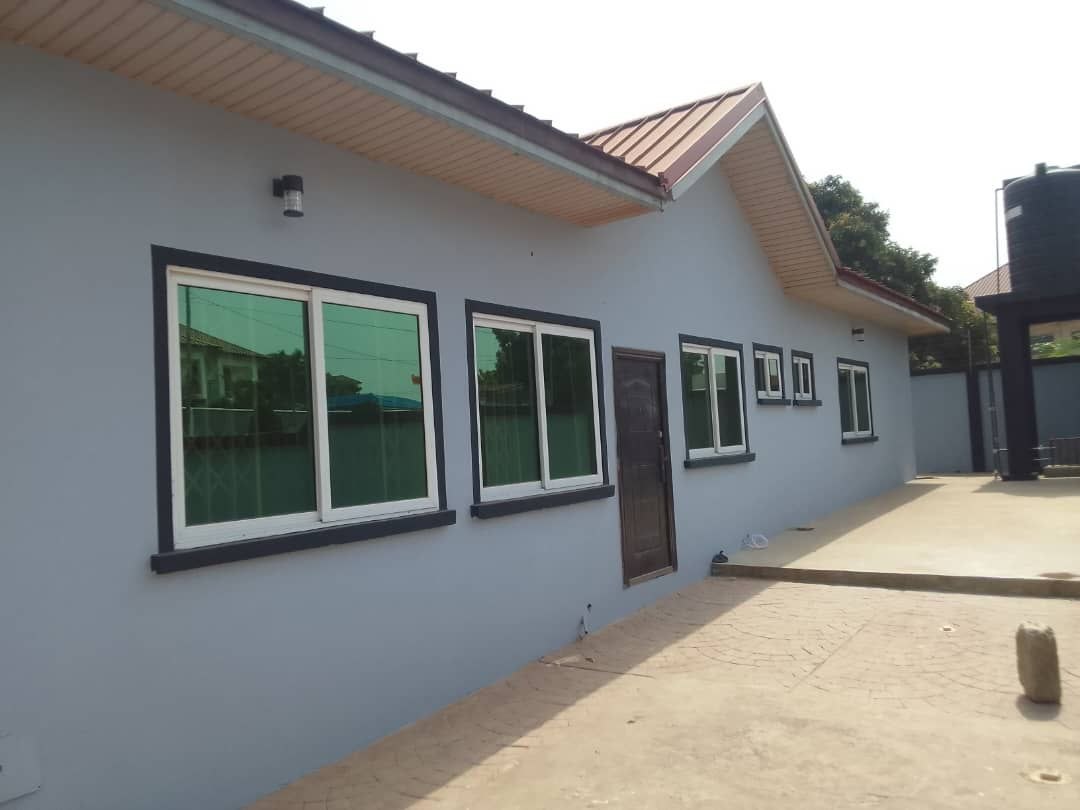 Three (3) Bedroom House For Rent at East Legon Ogbojo
