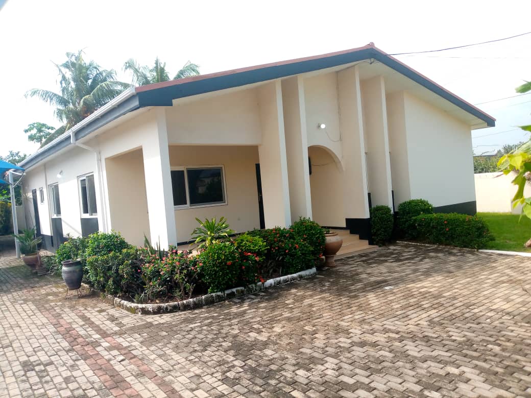 Three (3) Bedroom House for Rent at Kwabenya