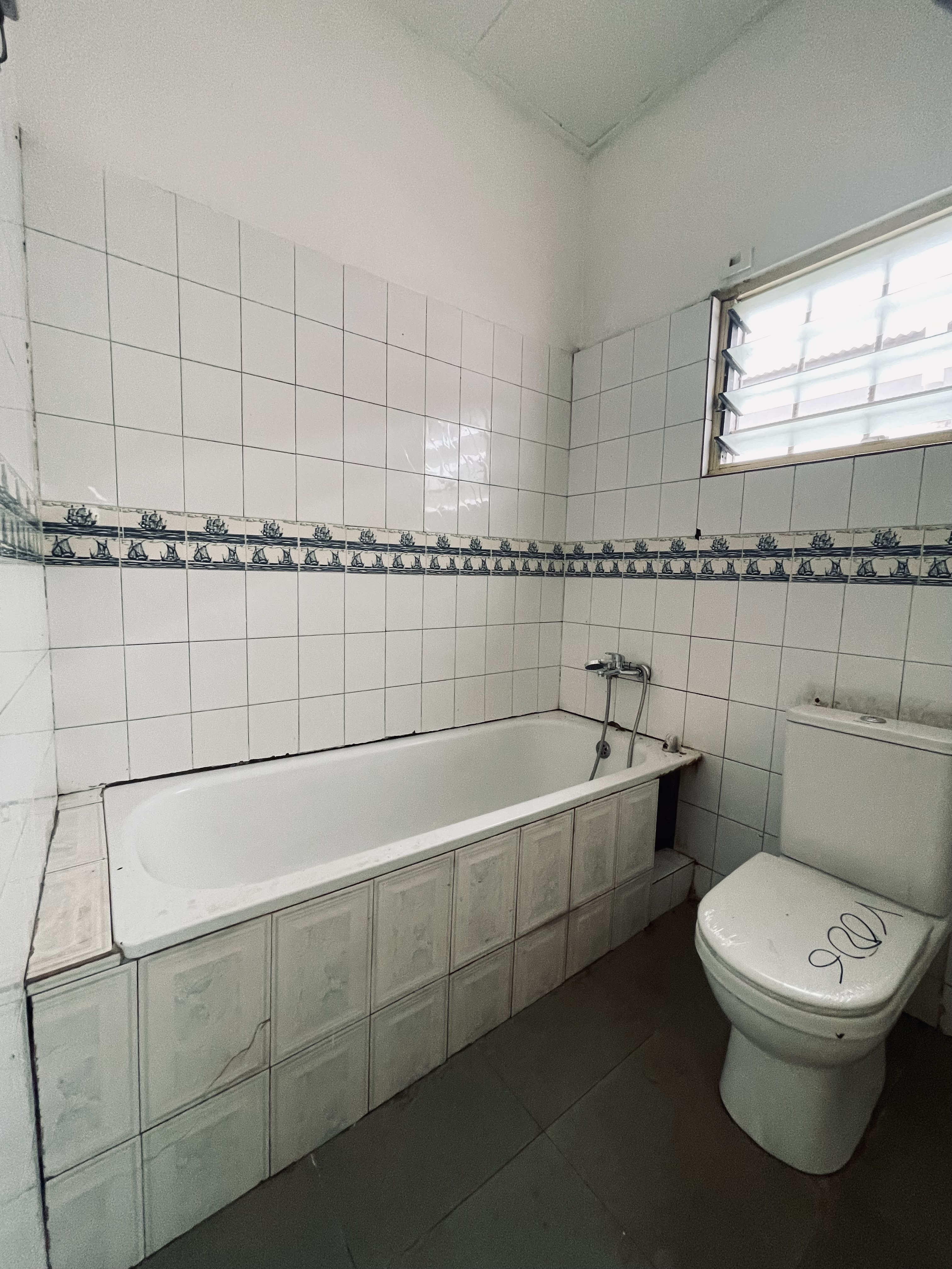 Three (3) Bedroom House For Rent at Lapaz Tabora Alhaji