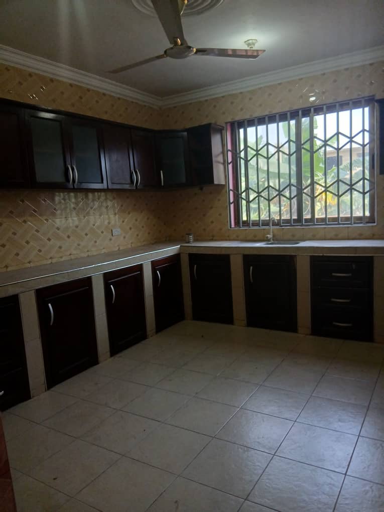 Three (3) Bedroom Apartment For Rent at Oyarifa Teiman