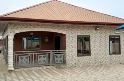 Three (3) Bedroom House For Rent at Pokuase Afiaman