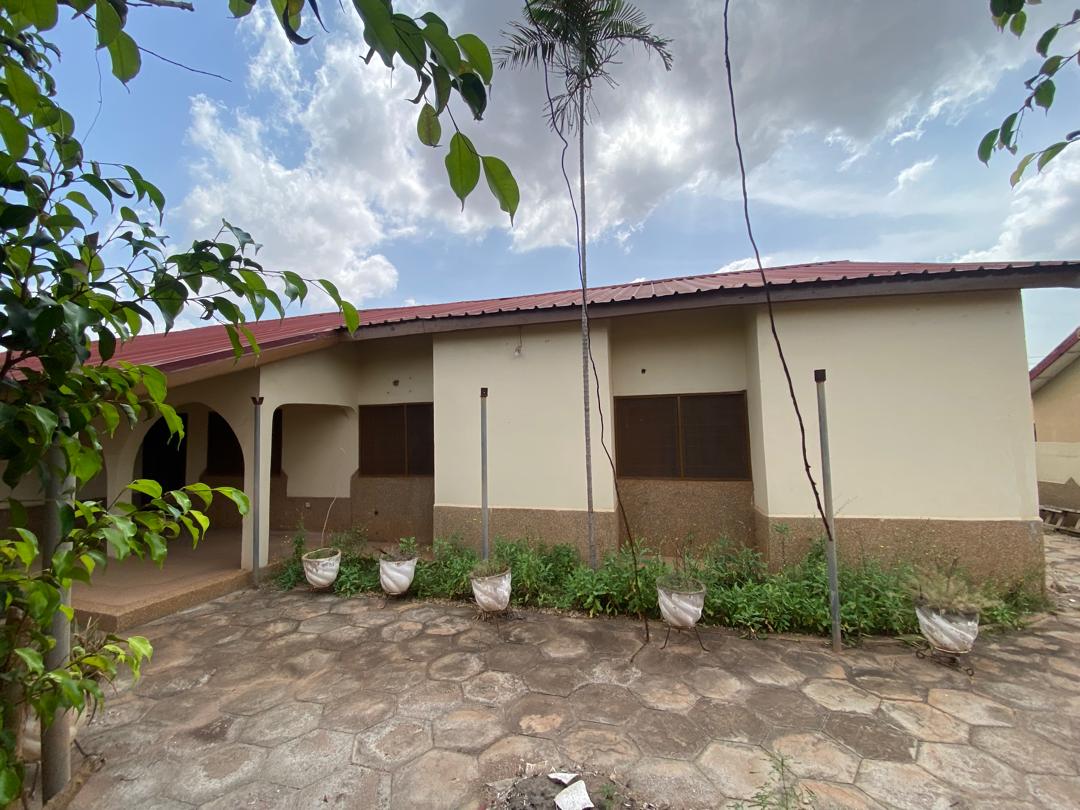 Three (3) Bedroom House For Rent at Spintex