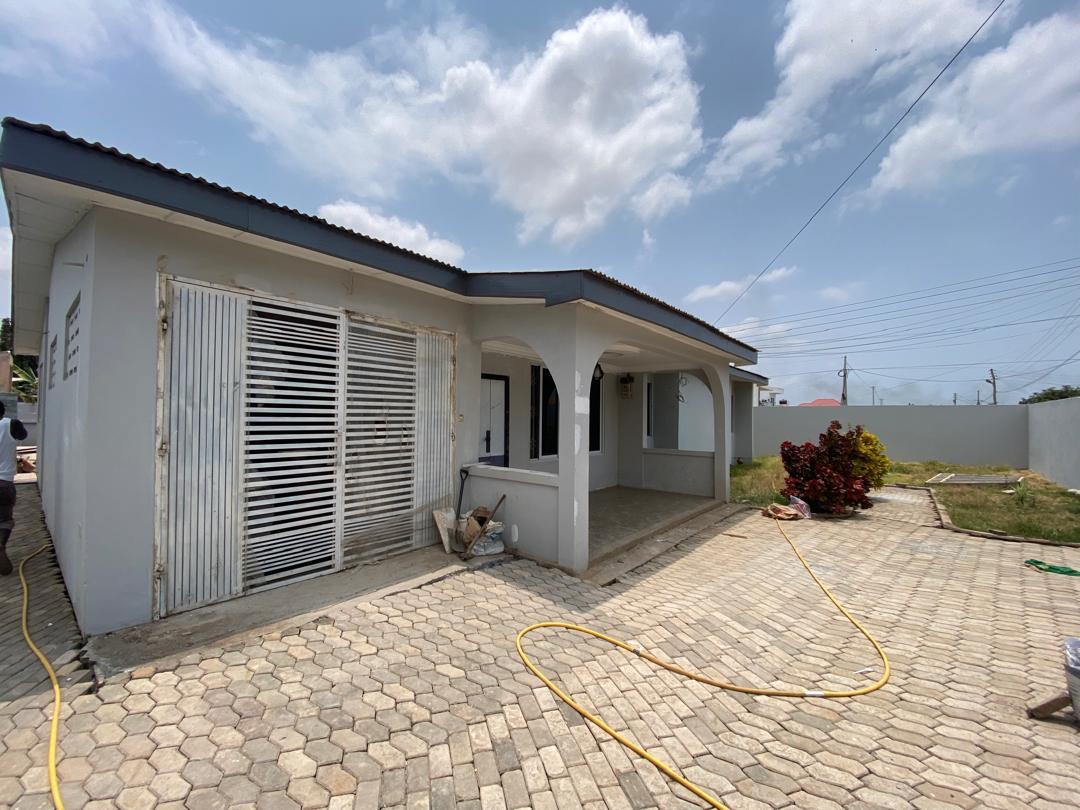 Three (3) Bedroom House For Rent at Spintex