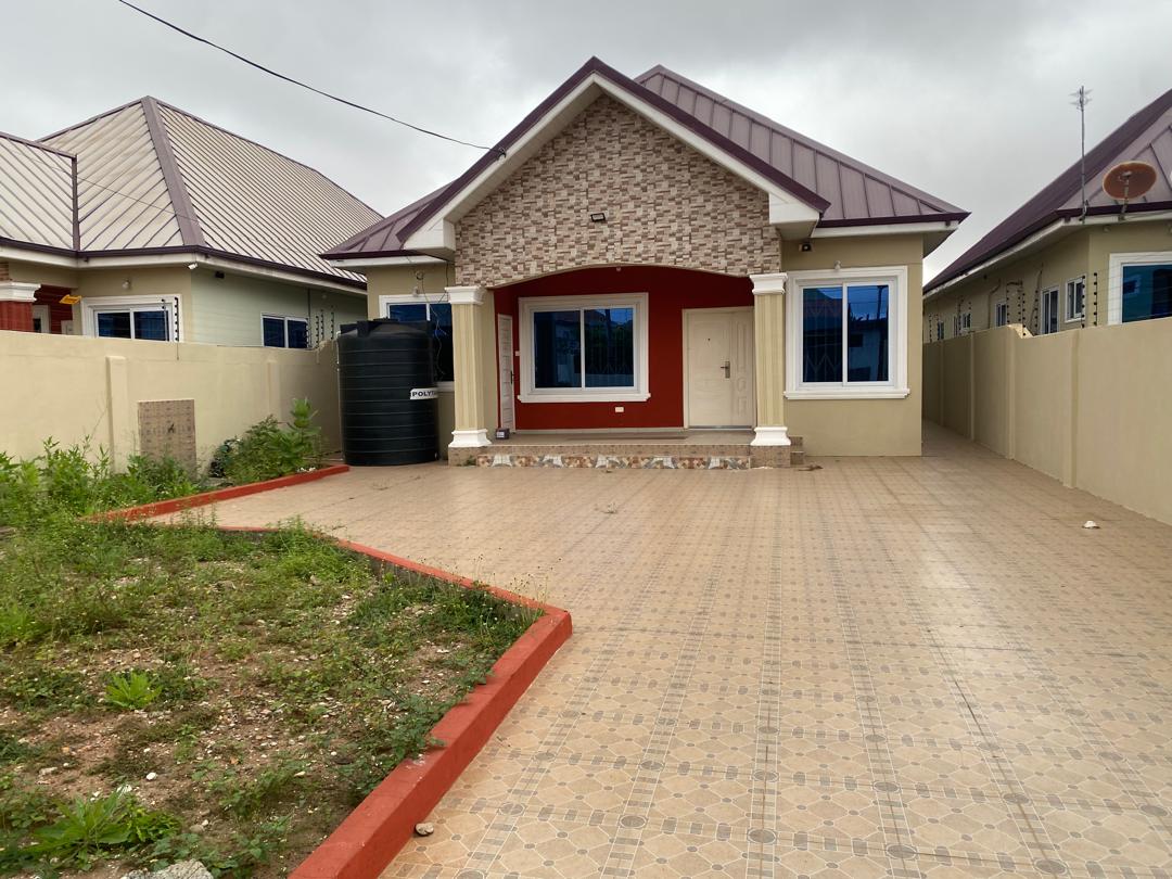 Three (3) Bedroom House For Rent at Spintex