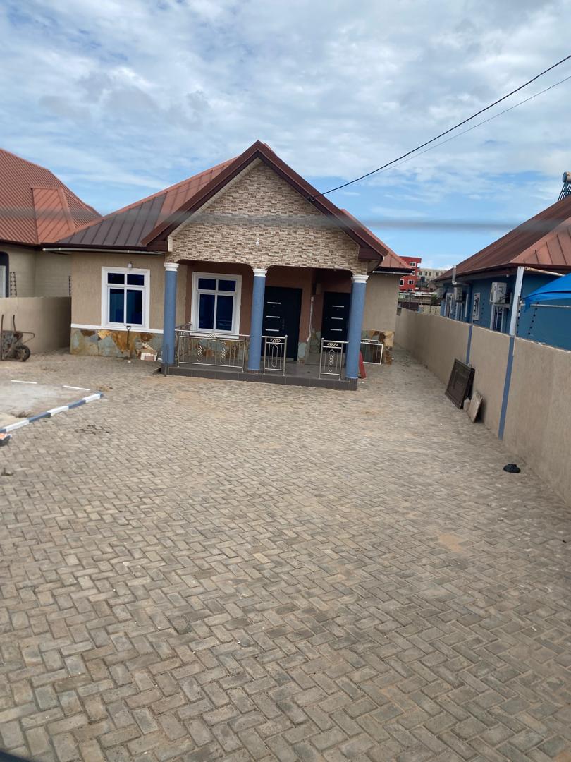 Three (3) Bedroom House For Rent at Spintex