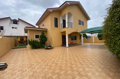 Three (3) Bedroom House For Rent at Tema Community 20