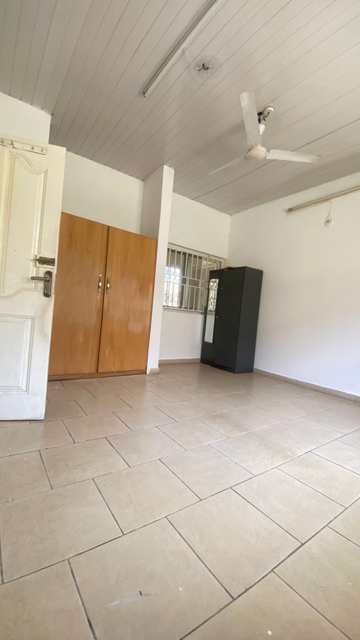 Three (3) Bedroom House For Rent at Tema Community 25