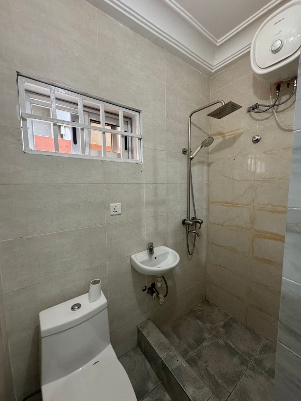 Three (3) Bedroom House For Rent at Tse Addo