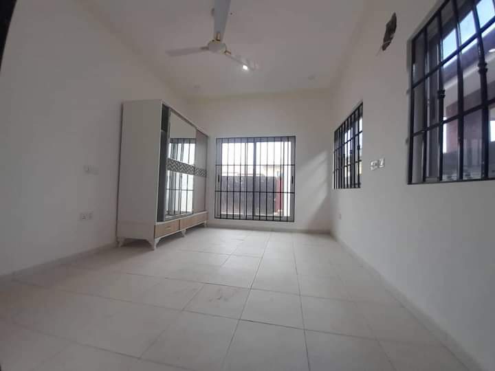 Three (3) Bedroom House For Sale at Ashaley Botwe