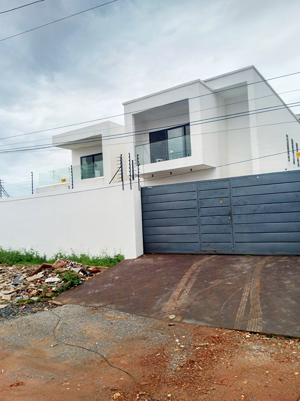 Three (3) Bedroom House For Sale at Ashaley Botwe