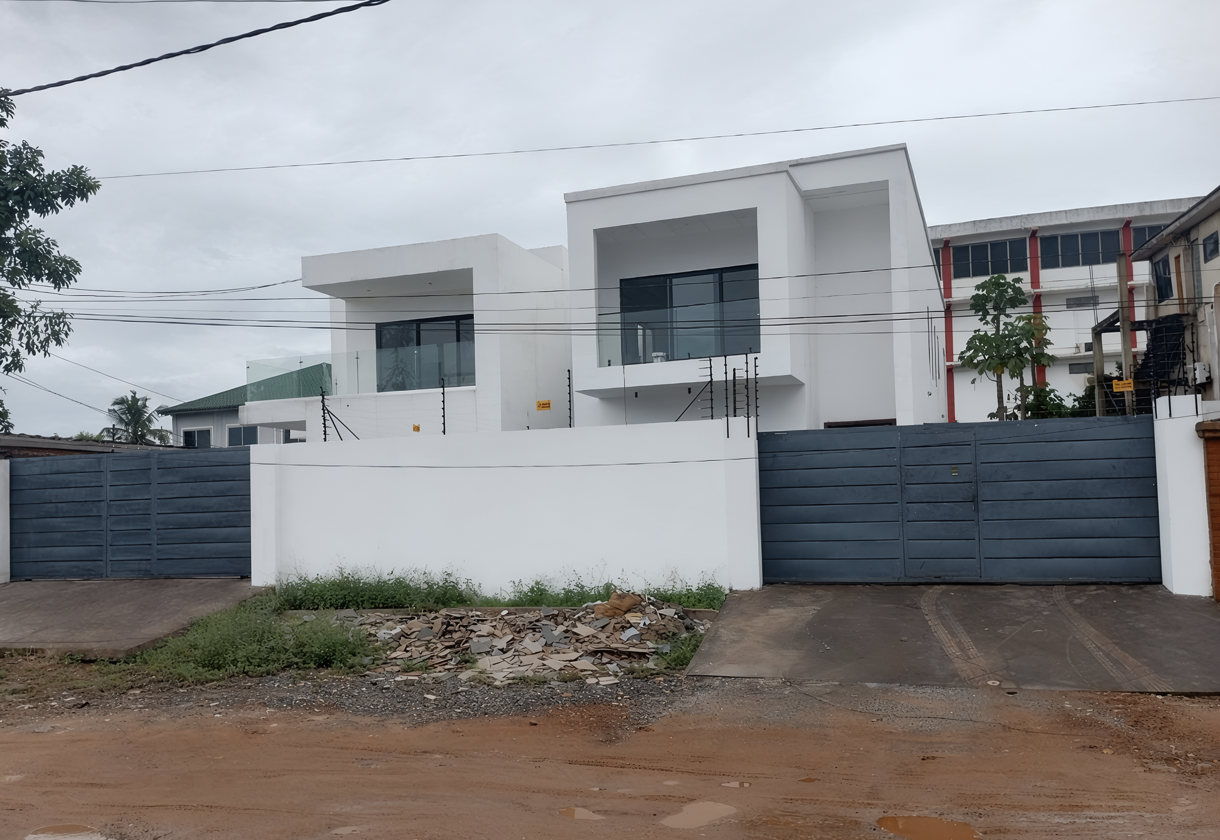 Three (3) Bedroom House For Sale at Ashaley Botwe