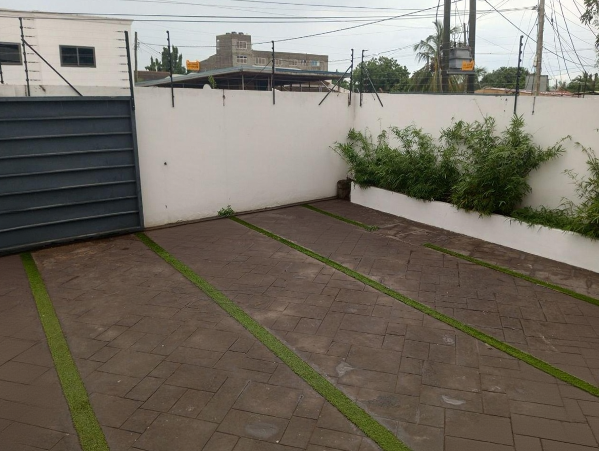Three (3) Bedroom House For Sale at Ashaley Botwe