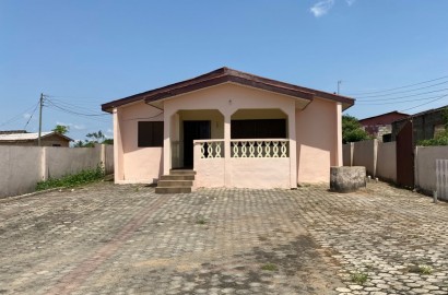 Three (3) Bedroom House For Sale at Kasoa Ofaakor