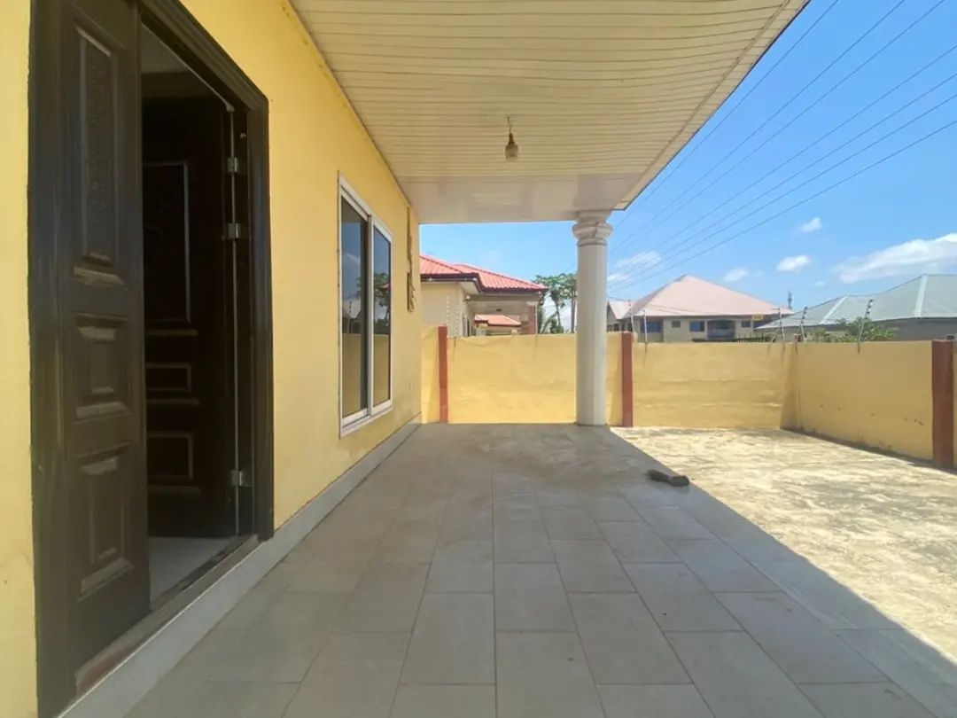 Three (3) Bedroom House For Sale at Kasoa Buduburam