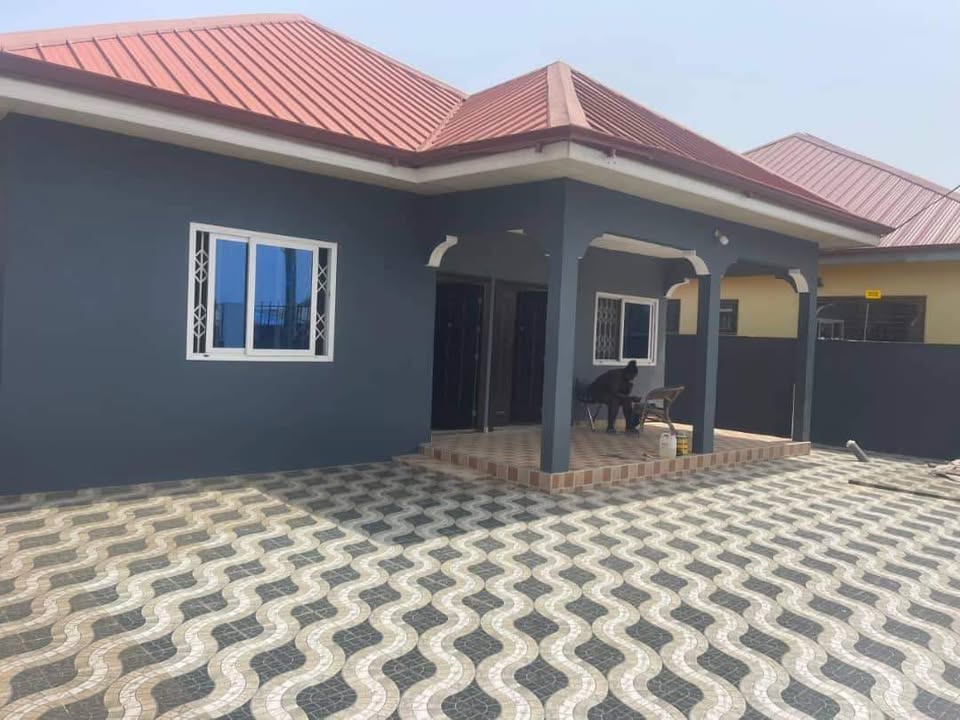 Three (3) Bedroom House For Sale at Kasoa Kakraba