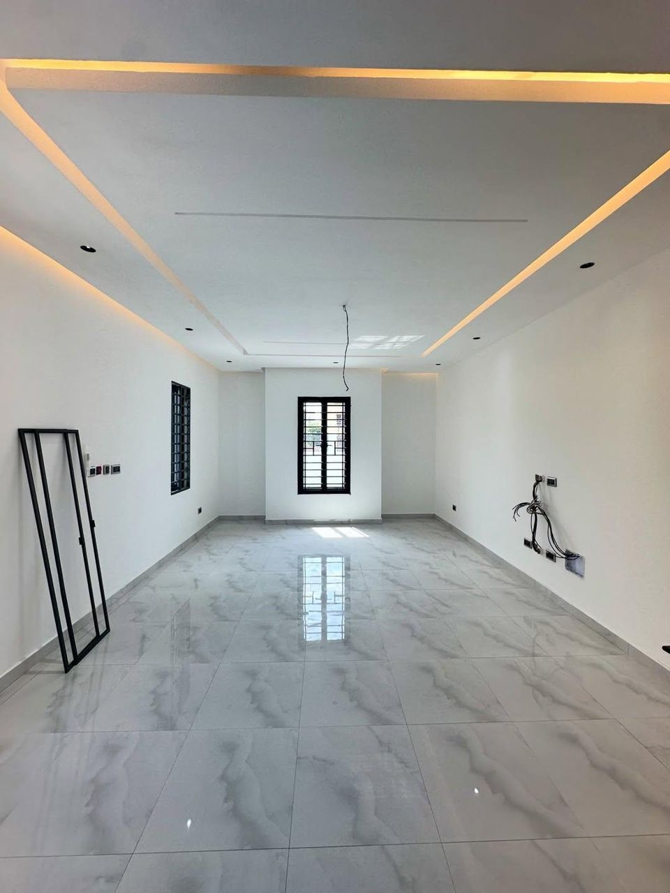 Three (3) Bedroom House For Sale at Lakeside Estate