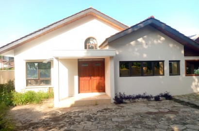 Three (3) Bedroom House For Rent at Pokuase ACP