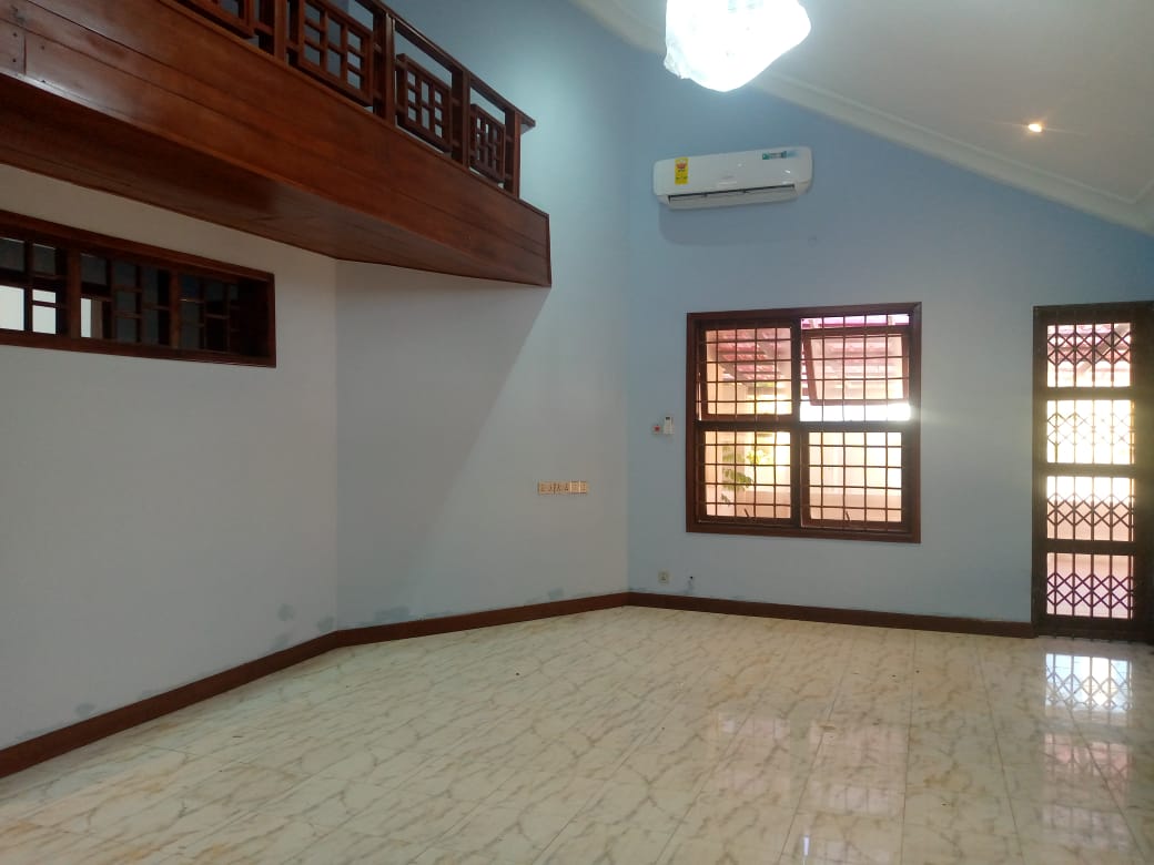 Three (3) Bedroom House For Rent at Pokuase ACP