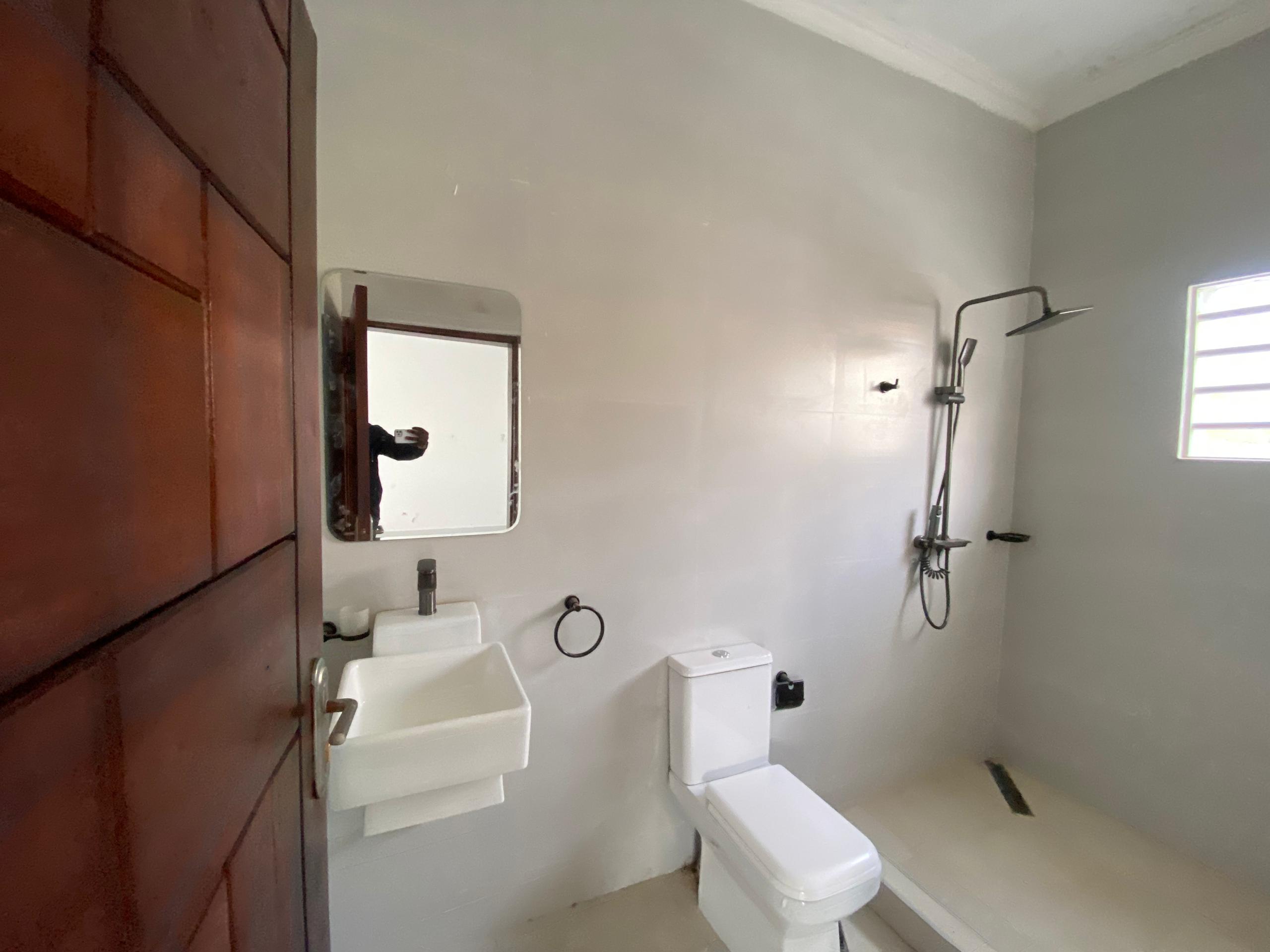 Three (3) Bedroom House For Sale at Sakumono