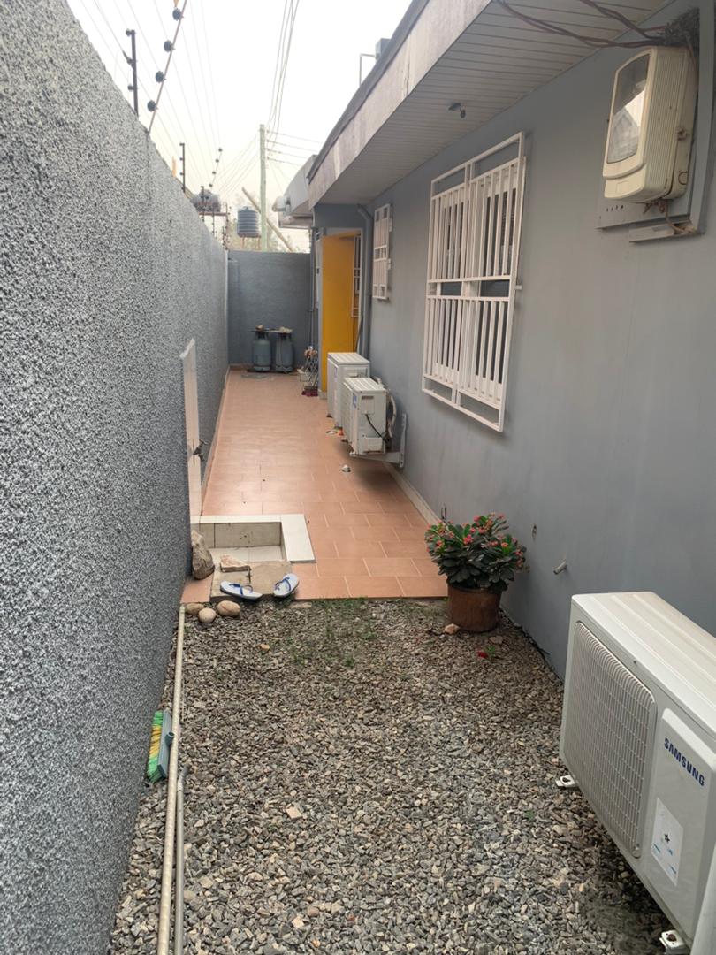 Three (3) Bedroom House For Sale at Trasacco