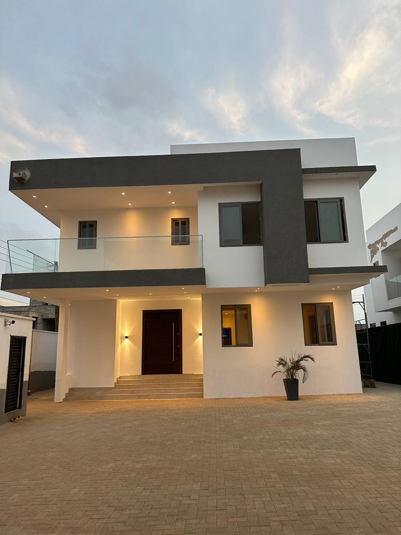 Three (3) Bedroom House For Sale at Tse Addo