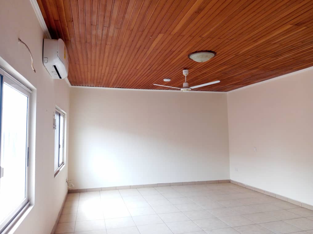 Three (3) Bedroom House with 2 Boys Quarters For Rent at Lakeside